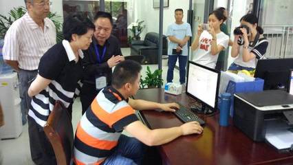 永州市中小商贸流通企业服务中心揭牌成立，助力企业发展再上新台阶